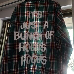 Cakeworthy Hocus Pocus Flannel Winifred 2XL